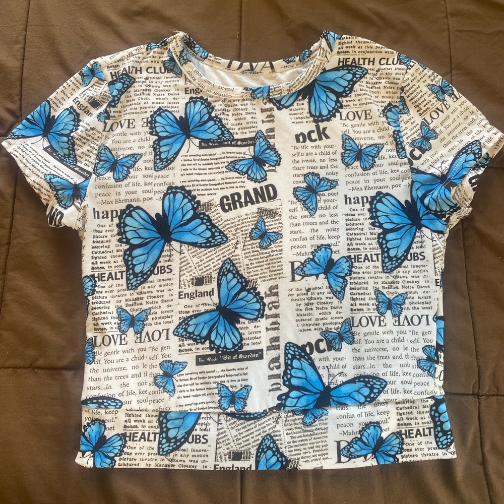 Cutout crop tee butterfly newsletter pattern (WS)